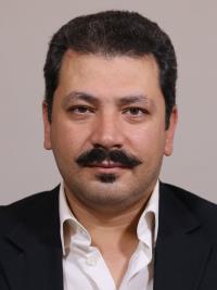 دکتر فرزاد آچاک